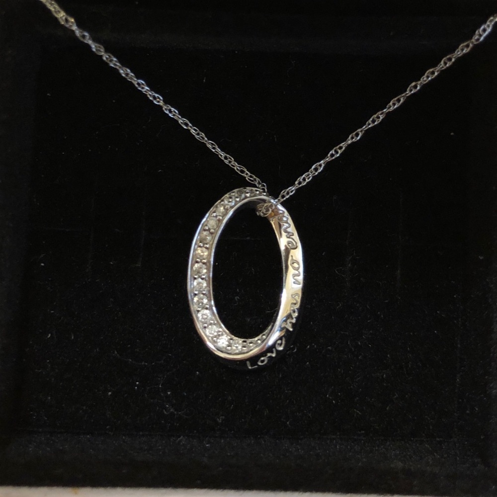 Zales “Love has no end” diamond necklace